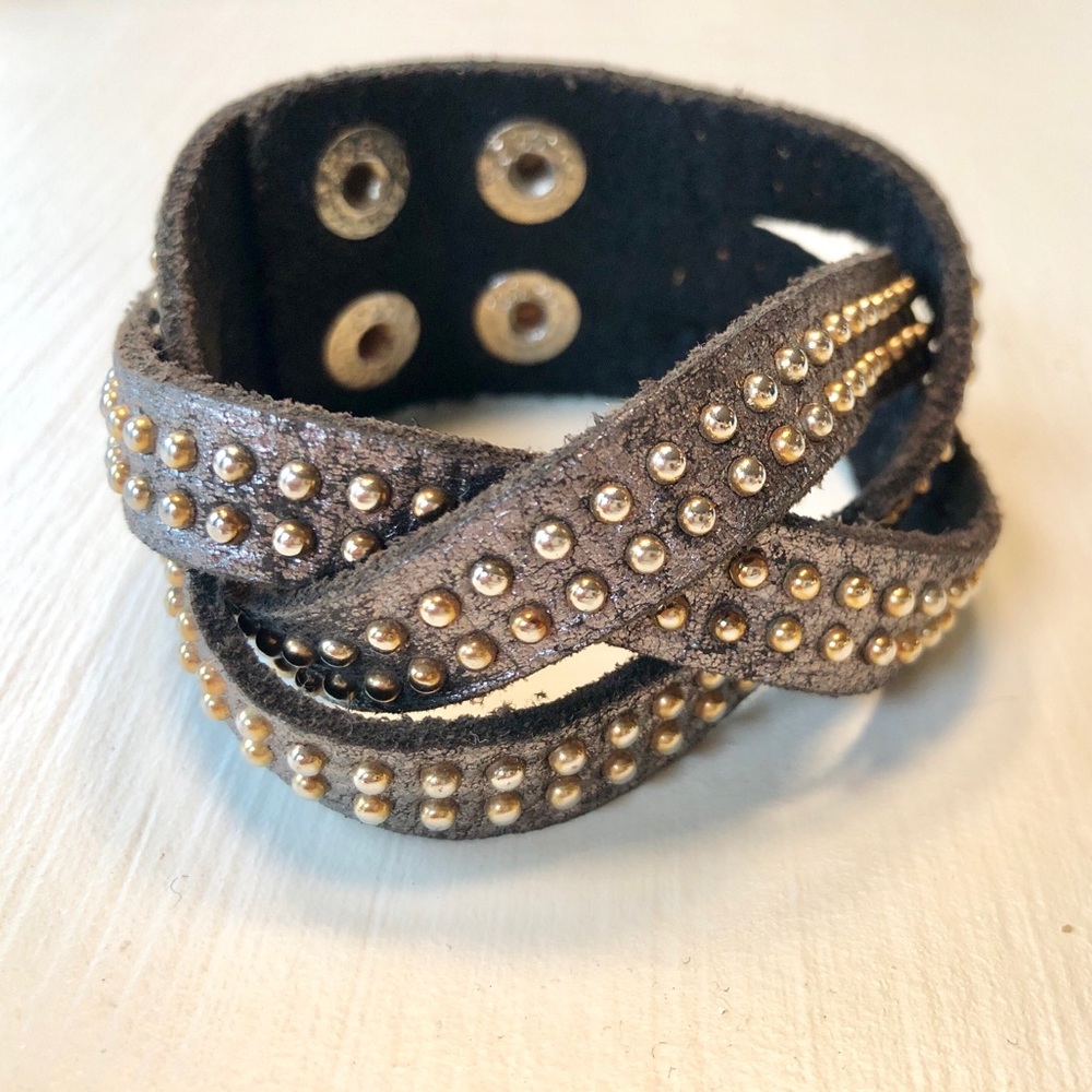 Adjustable leather wrap bracelet